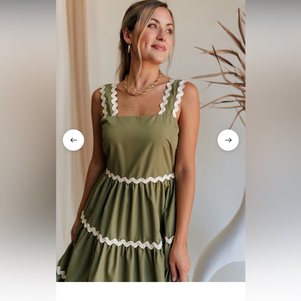 Olive green midi dress with cream scallop detail